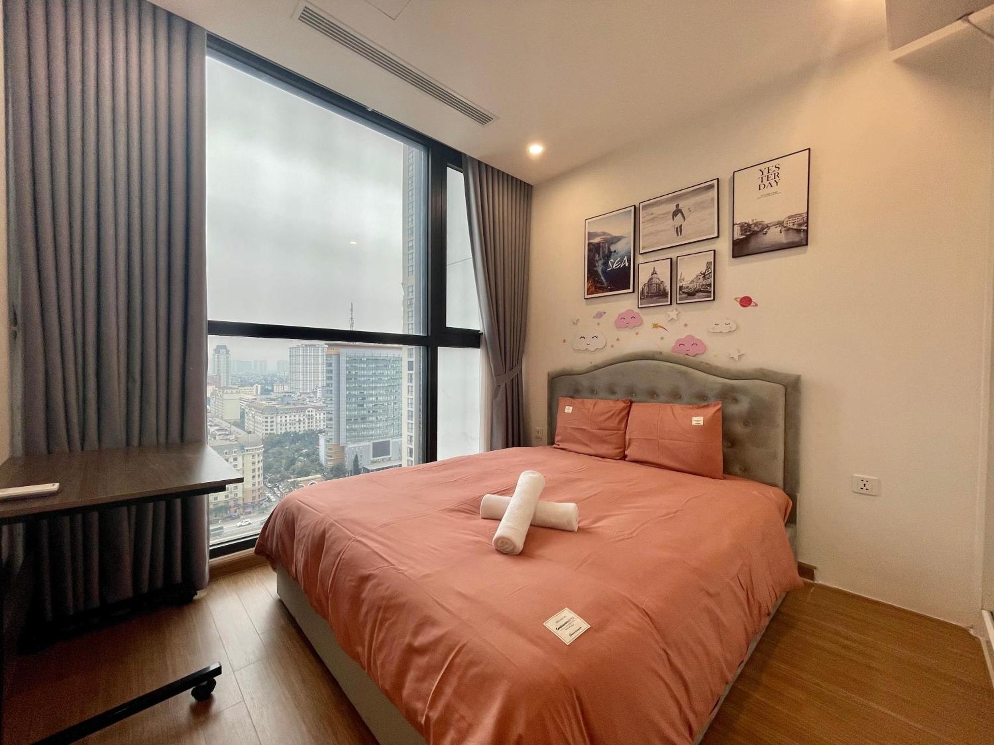 Luxury Apartment Vinhomes Skylake 5Min To Keangnam Hanoi Værelse billede